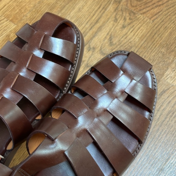 Constance Low Sandals - Picture 4 of 4